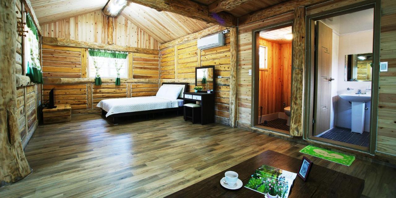 Jeju Joa Log Pension Seogwipo Exterior photo